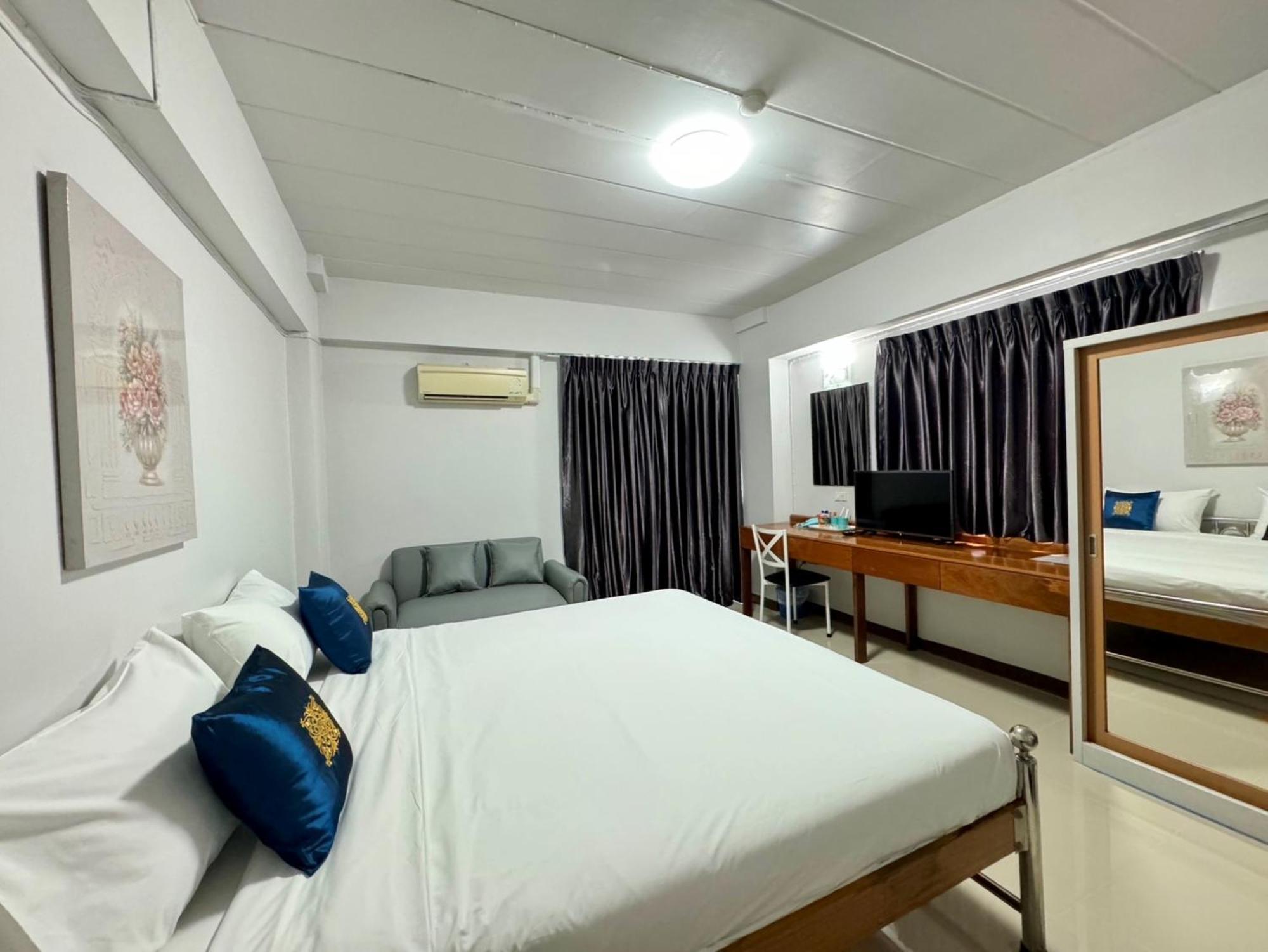 Nicha Residence Hotel Bangkok Eksteriør bilde