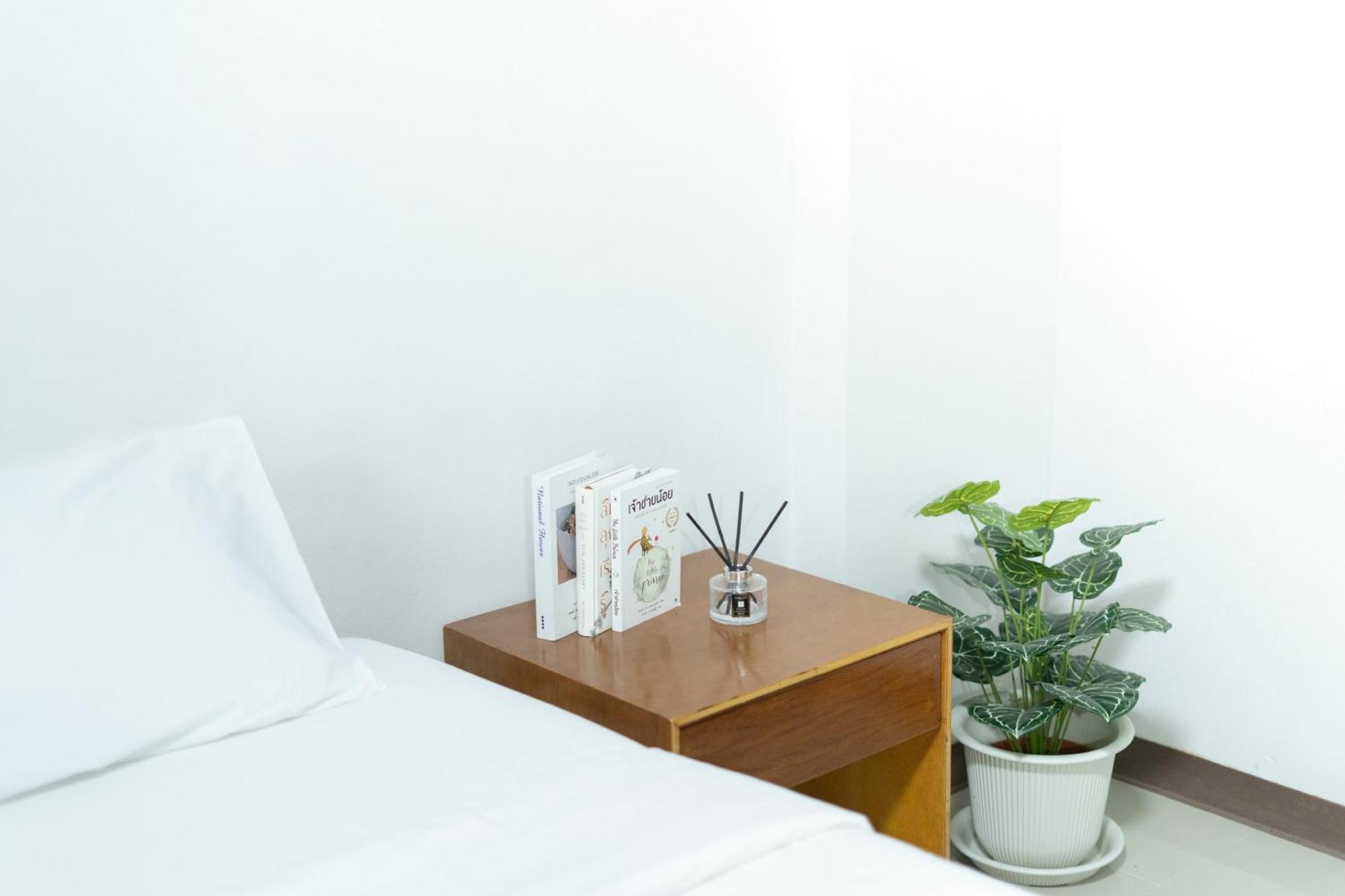 Nicha Residence Hotel Bangkok Eksteriør bilde