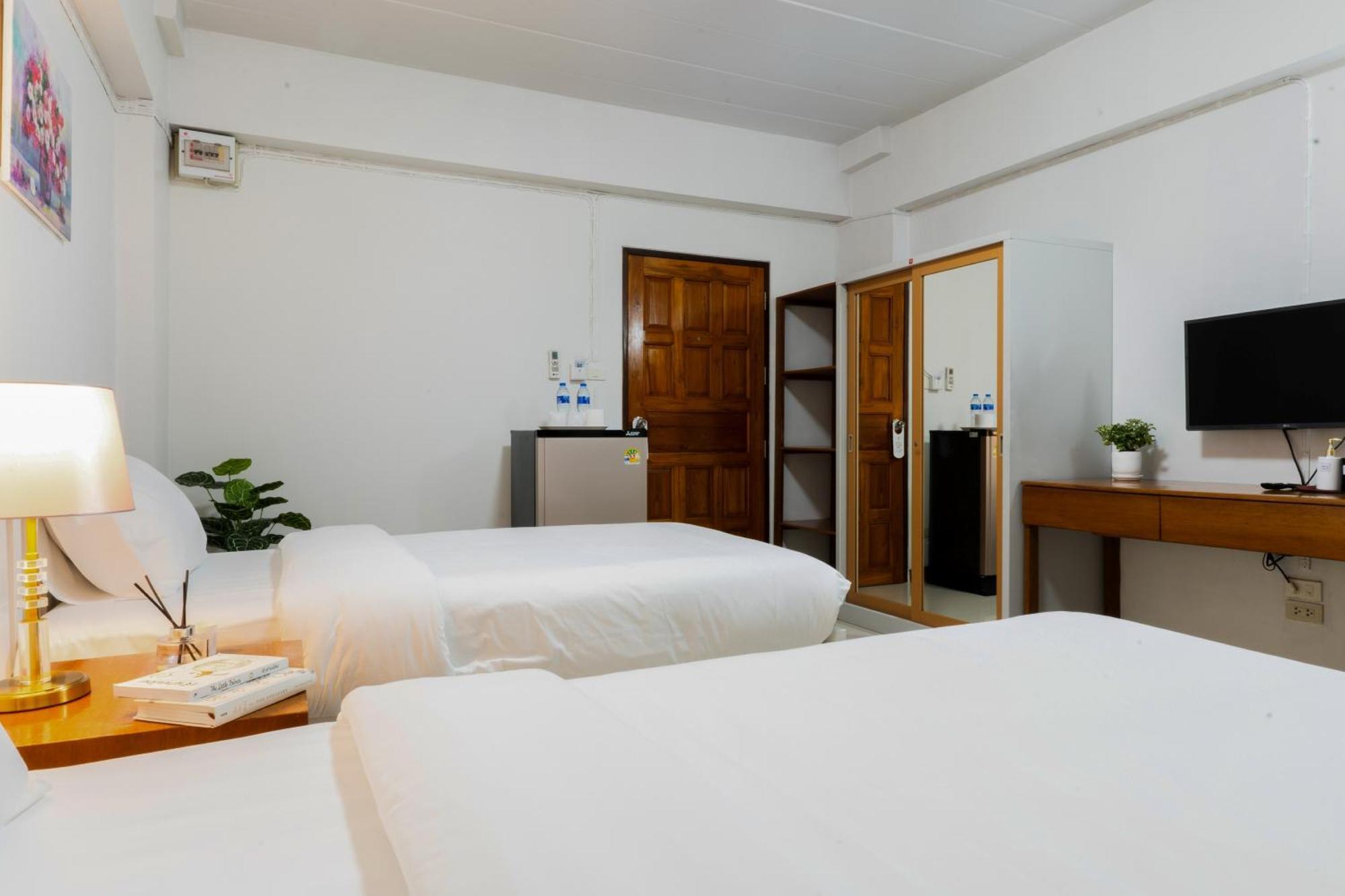 Nicha Residence Hotel Bangkok Eksteriør bilde